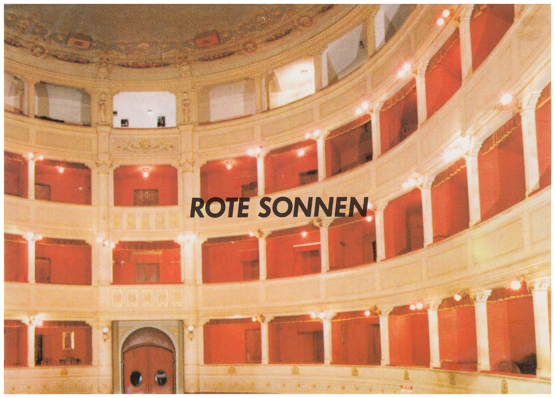 <p>Einladungskarte zur Ausstellung "Stephan Huber. Rote Sonnen", Kunstraum München e.V., 1986, Drucksache, 10.4 x 14.9 cm</p>